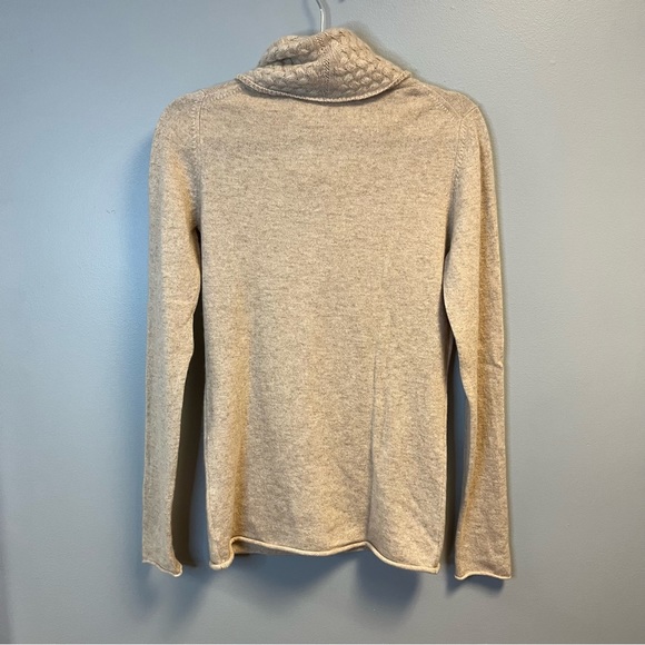 Forté Cashmere Sweater Tan Turtleneck Knit Sweater 100% Cashmere Sz S EUC - Picture 7 of 8